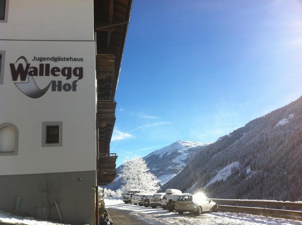 Ski In-Ski Out - Gaestehaeuser Saalbach-Hinterglemm - Wallegghof Christianhof Exterior foto
